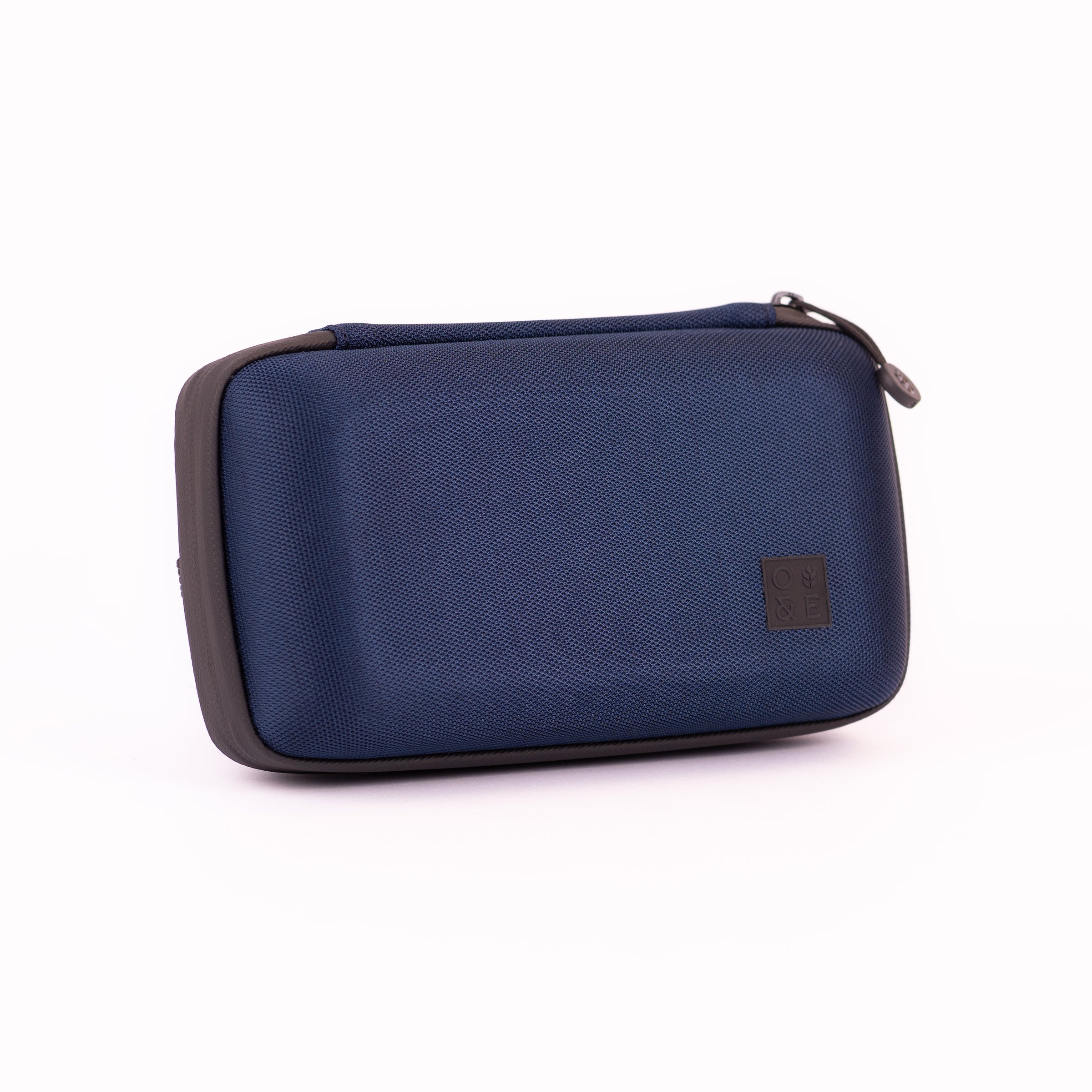 Flight Flask Traveller II premium spirits travel set with 4 Flight Flasks and water-resistant case