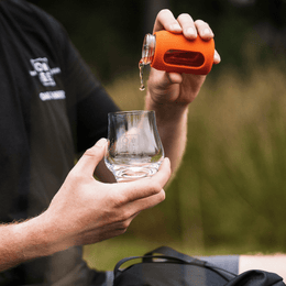 Oak & Ember Flight Flask 100ml glass hip flask for whisky and spirits